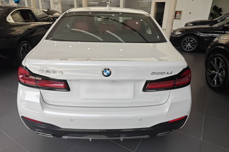 Used BMW 5 Series 2022 Second Facelift 525Li M Sport Package