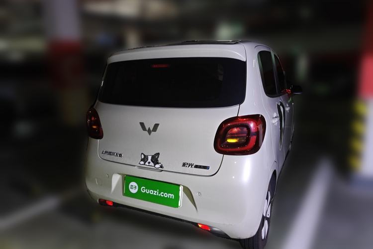 Used Wuling Hongguang MINIEV 2025 Four-Door Version Advanced Edition Rear