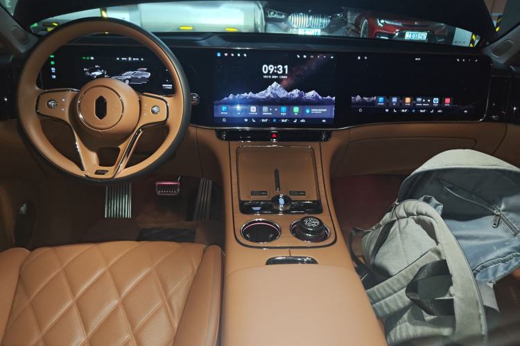 Used Hima S800 2025 Model, Range-Extended Starlight Executive Edition, 4 Seats