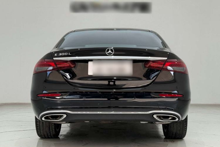 Used Mercedes-Benz E-Class 2023 Updated E 300 L Fashion Edition

