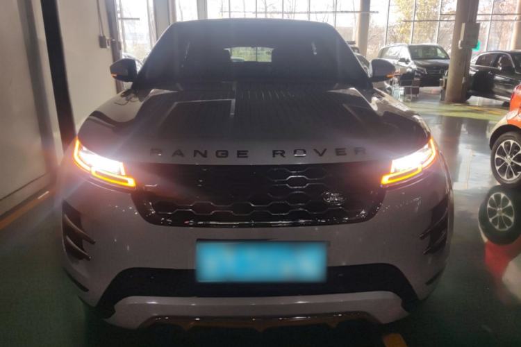 Used Land Rover Range Rover Evoque 2023 Aurora L 249 PS Luxury Edition
