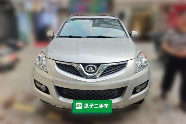 Used Haval H5 Classic 2011 European-style Version Green Quiet 2.0T Automatic 2WD Comfort Model