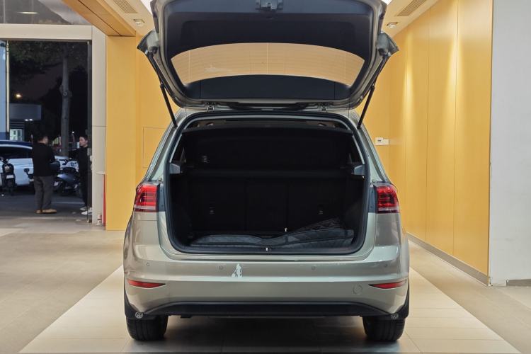 Used Volkswagen Golf Sportsvan 2018 1.6L Automatic Comfort Model