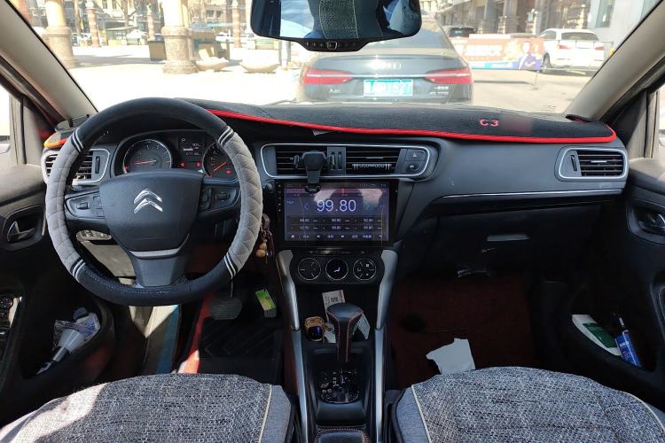 Used Citroen C3-XR 2015 1.6THP Automatic Pioneer Model