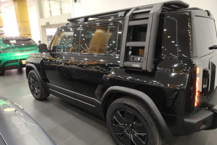 Used iCAR 03T 2024 501km Four-wheel Drive Long-Range Version