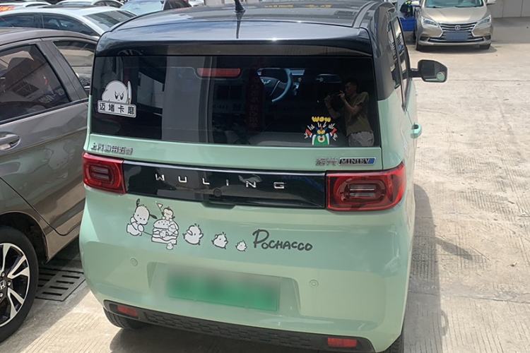 Used Wuling Hongguang MINIEV 2022 Macaron Premium Model – Lithium Iron Phosphate