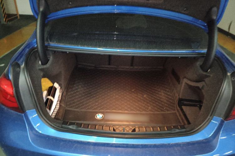 Used BMW 3 Series 2016 320i M Sport Trunk