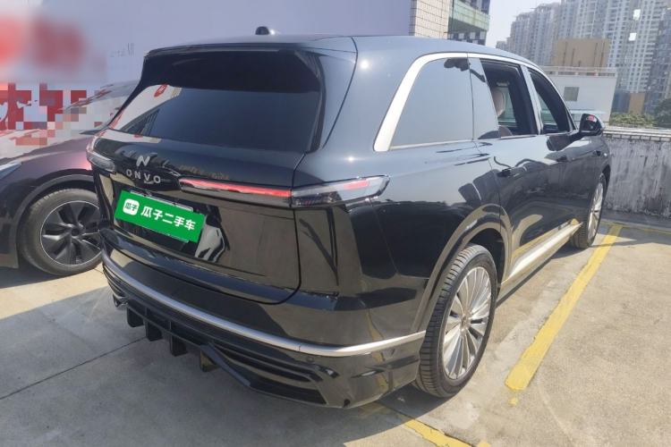 Used ONVO Luxeed L90 2025 Model—Ultra Six-Seater Version