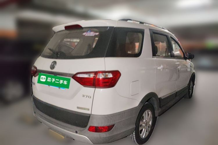 Used Dongfeng Fengon 370 2016 1.5L Manual Luxury Version SFG15-02 7 Seats
