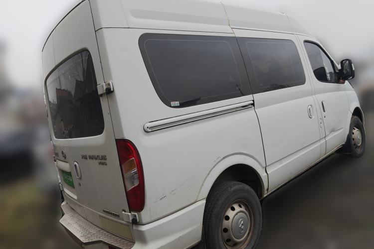 Used SAIC MAXUS Xintu V80 2018 2.5T 6-Speed Manual Elite Edition Short Wheelbase Mid-Height 5-6 Seater Rear Right 45 Deg