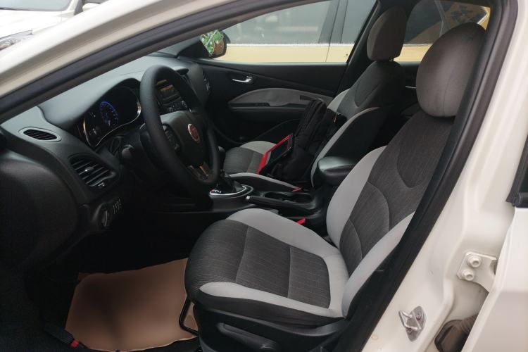 Used Fiat Viaggio 2015 1.4T Automatic Enjoyment Edition
