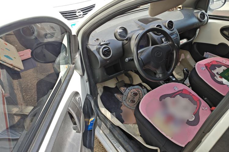 Used BYD F0 2013 1.0L AMT Joyful Cool Model
