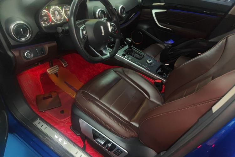 Used Wey VV7 2017 2.0T Flagship Model Left Front Seat