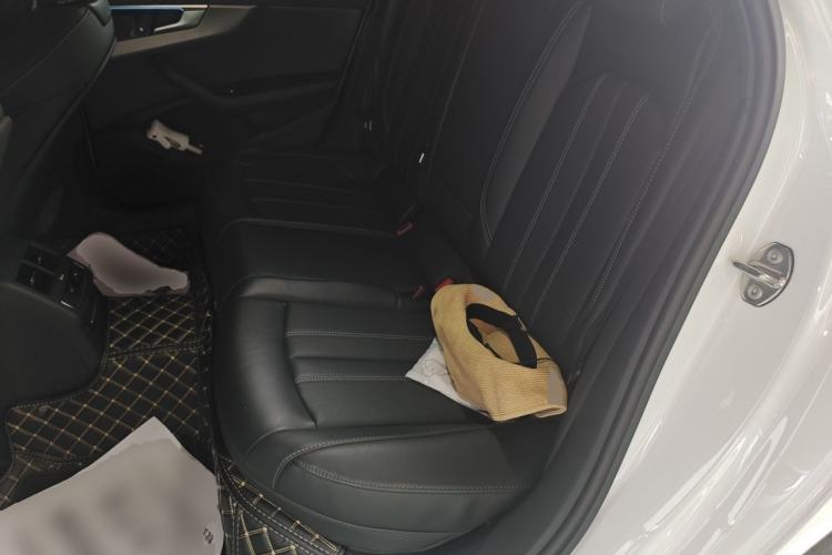 Used Audi A4L 2023 40 TFSI Luxury Dynamic Model