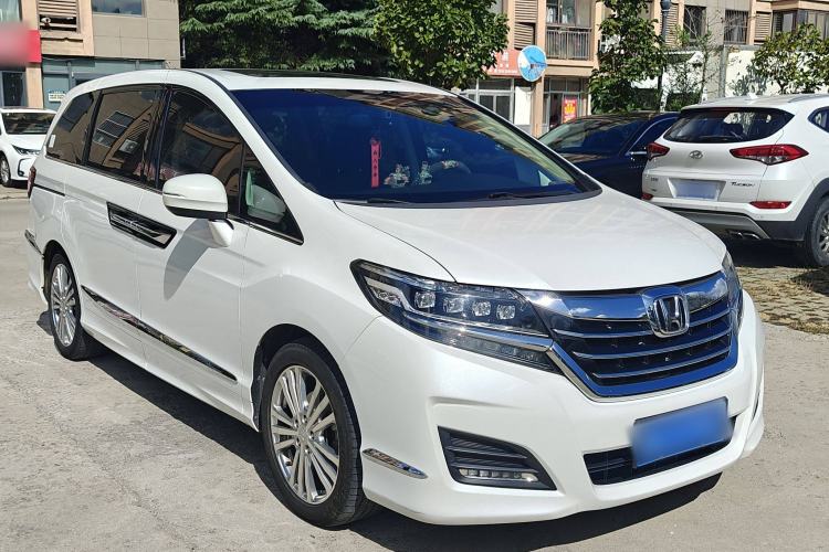 Used Honda Elysion 2016 2.4L Luxury Edition