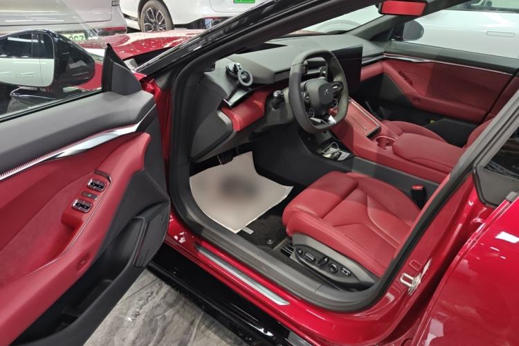 Used XPeng P7 2025 Model 702 Max Driver Seat