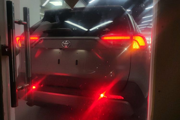 Used Toyota RAV4 2020 2.0L CVT Two-Wheel Drive Fashion Edition
