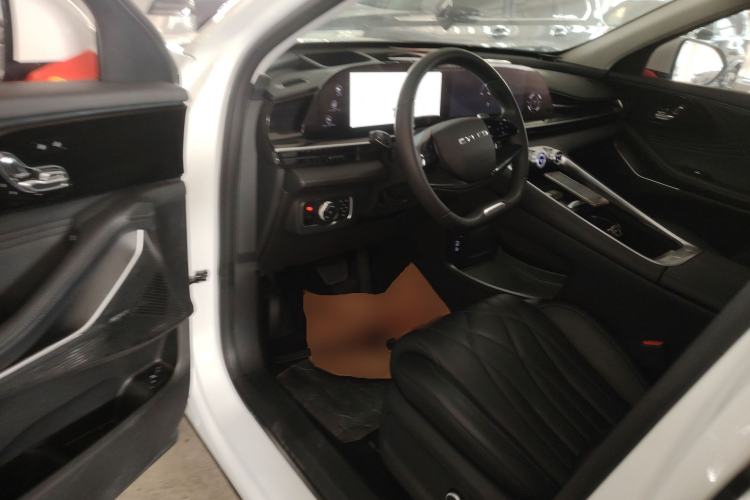 Used EXEED Stellar 2023 400T Two-Wheel Drive Comfort Edition