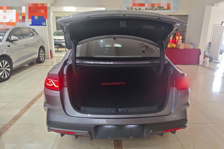 Used BYD Qin L 2025 DM-i Smart Drive 120KM Leading Model
