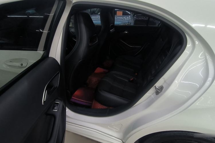 Used Mercedes-Benz A-Class (Import) 2017 Revised Version A 200 Fashion Edition
