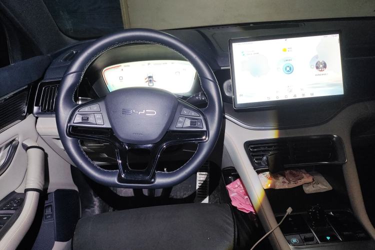 Used BYD Song PLUS New Energy 2023 Champion Edition DM-i 110KM Flagship Model
