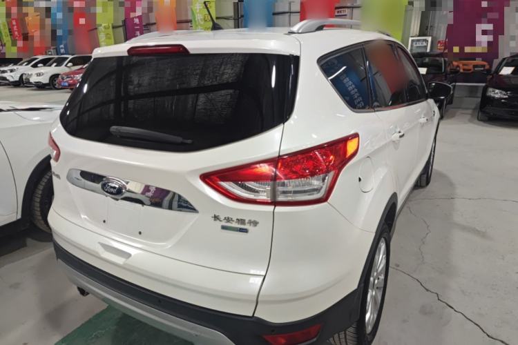 Used Ford Kuga 2015 2.0L GTDi Four-Wheel Drive Elite Model
