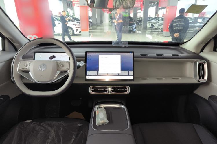 Used Leapmotor B10 2025 510 Joyful Edition Center Console