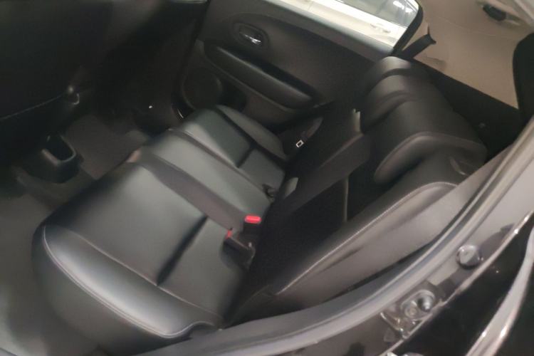 Used Honda Vezel 2020 1.5L CVT Pioneer Edition Left Rear Seat