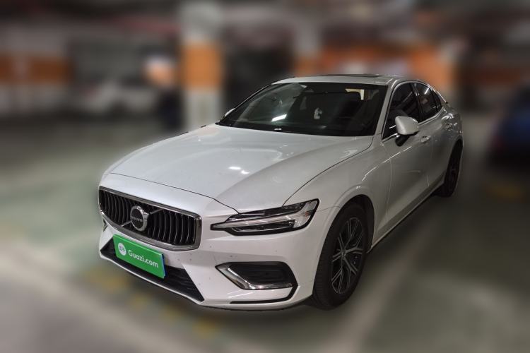 Used Volvo S60 2025 B4 Zhiyi Luxury Edition