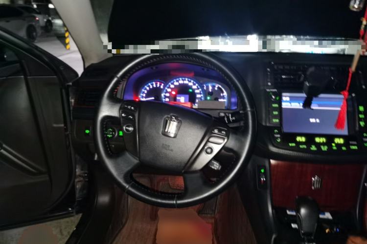 Used Toyota Crown 2010 2.5L Royal Leather Sunroof Navigation Edition Steering Wheel