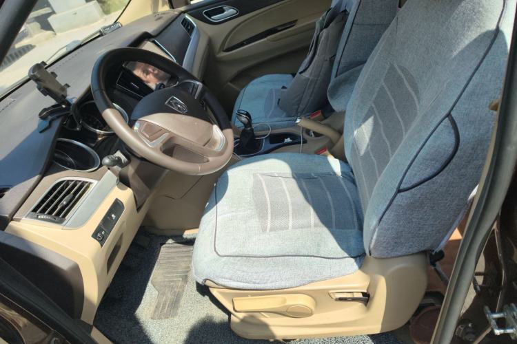 Used Baojun 730 2016 1.5L Manual Standard Version 7 Seats
