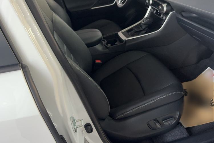 Used Toyota RAV4 2023 2.0L CVT Two-Wheel Drive 20th Anniversary Platinum Edition