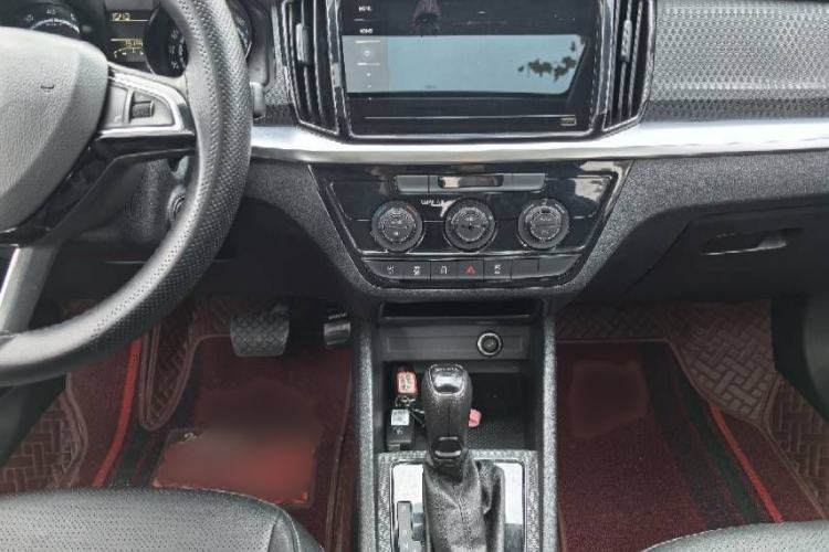 Used Skoda Kamiq 2021 1.5L Automatic Comfort Edition
