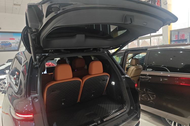 Used Li Auto L9 2023 Pro Model
