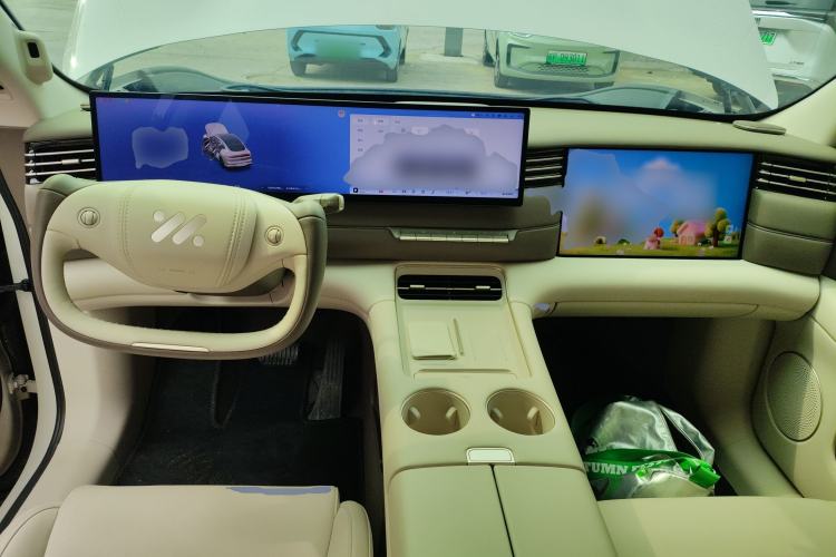 Used IM LS6 2026 Model Pure Electric Max+ Center Console