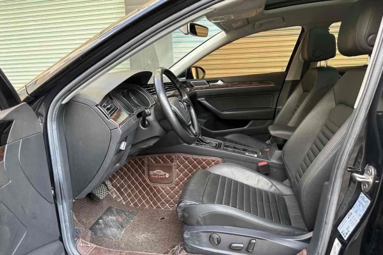 Used Volkswagen Magotan 2019 330TSI DSG Luxury Version China VI Standard