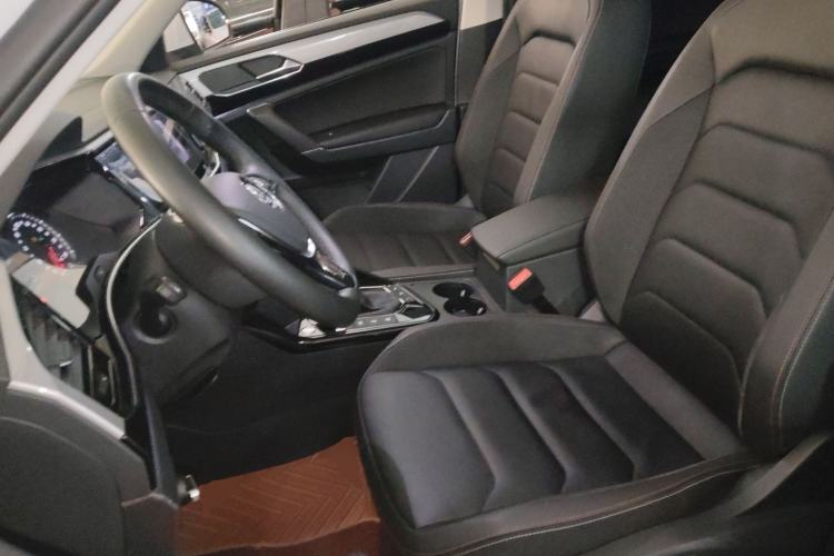 Used Volkswagen Tayron 2020 330TSI Two-Wheel Drive Luxury Smart Connectivity Version