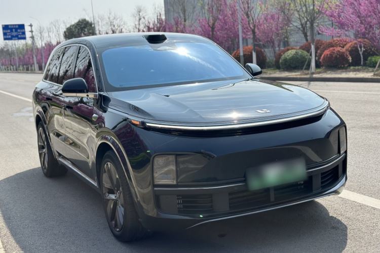 Used Li Auto L8 2024 Max Exterior 2