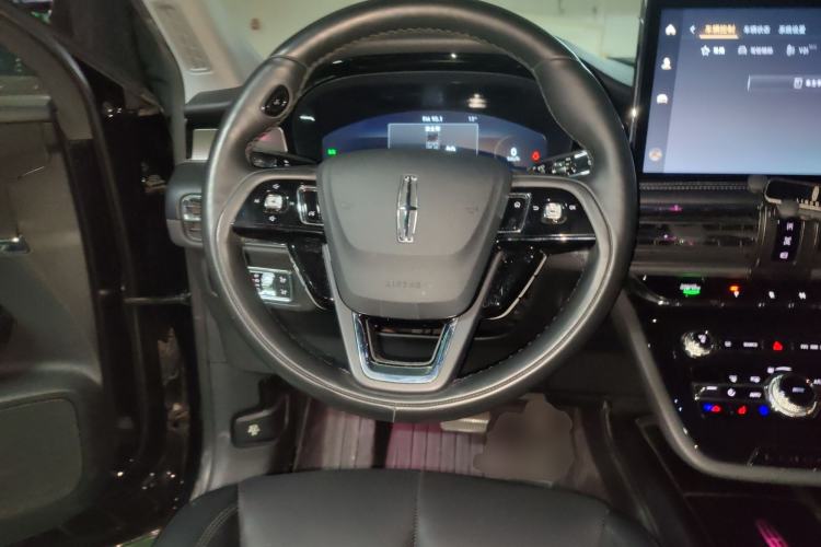 Used Lincoln Corsair 2022 2.0T Two-Wheel Drive Deluxe Edition