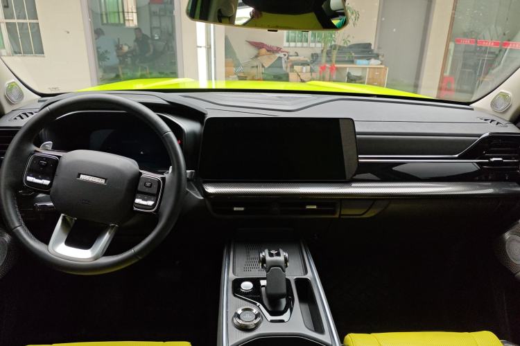 Used Haval X DOG 2022 1.5T DCT Four-Wheel Drive Trendy Wild Edition Center Console