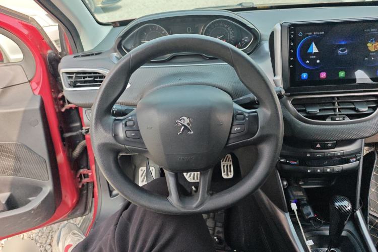 Used Peugeot 2008 2014 1.6L Automatic Fashion Edition