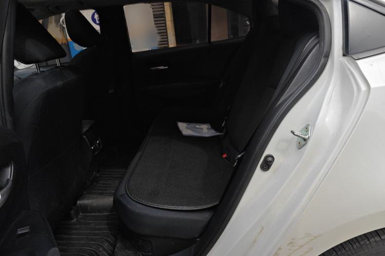 Used Toyota Corolla 2023 1.8L Smart Electric Hybrid Dual-Motor Elite Edition Interior 4