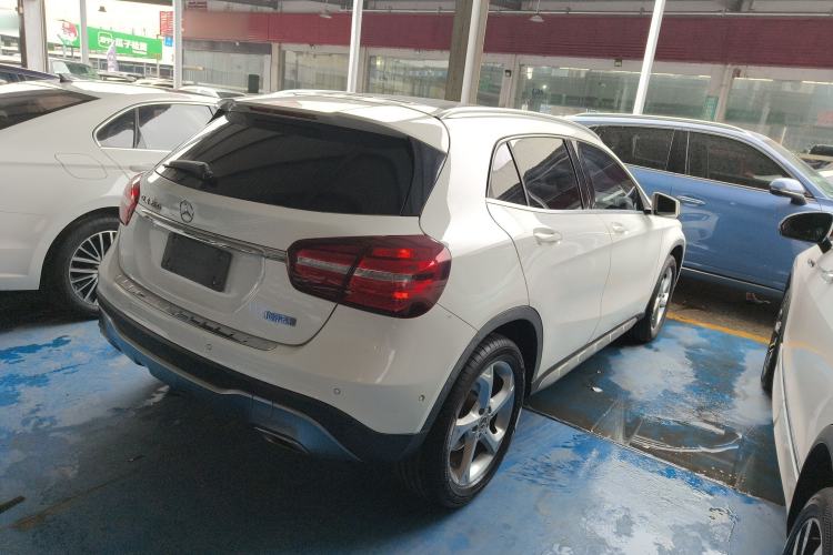 Used Mercedes-Benz GLA 2019 GLA 200 Dynamic Edition Rear Right 45 Deg