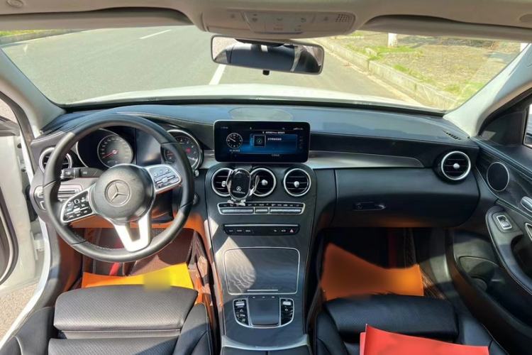 Used Mercedes-Benz C-Class 2019 C 180 L Fashion Edition Sport Version
