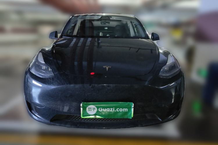 Used Tesla Model Y 2022 Rear-Wheel-Drive Version Front