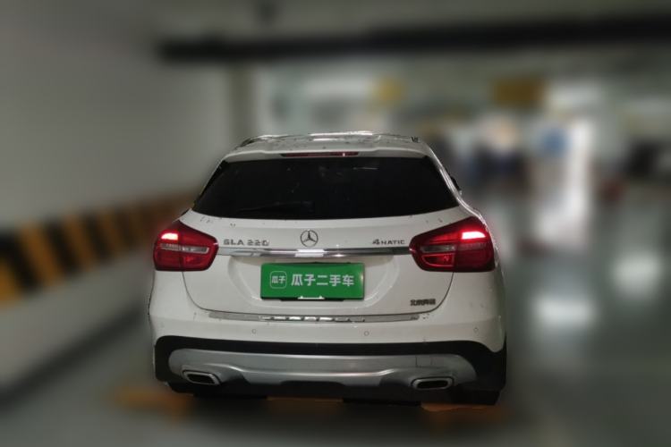 Used Mercedes-Benz GLA 2015 GLA 220 4MATIC Fashion Model
