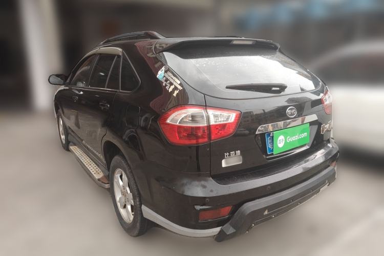 Used BYD S6 2011 2.4L Automatic Luxury Edition