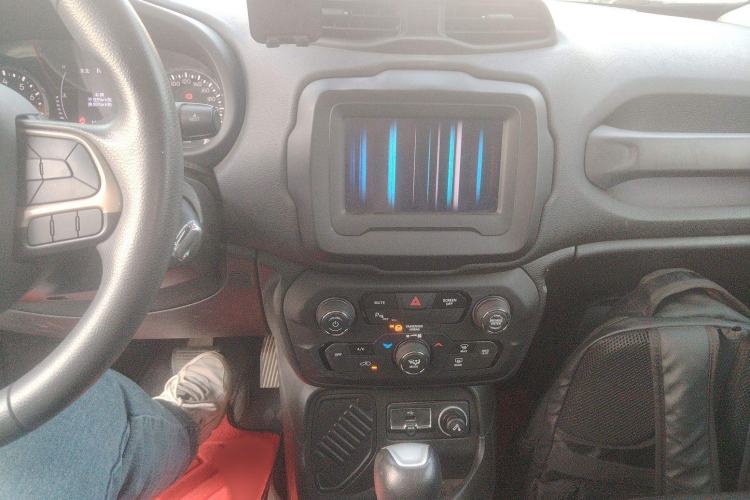 Used Jeep Renegade 2018 Connected Large Screen Version 180T Automatic High-Energy Edition