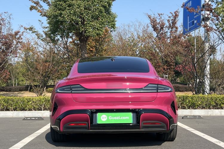 Used Xiaomi Auto SU7 2024 Four-Wheel Drive Ultra-Long Range Advanced Intelligent Driving Max Edition