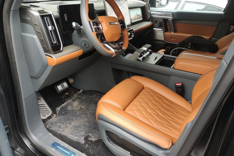 Used Brave warrior 917 2023 Range-Extended Base Model
